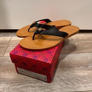 Tory Burch Manon size 7.5 Black and Tan Sandals